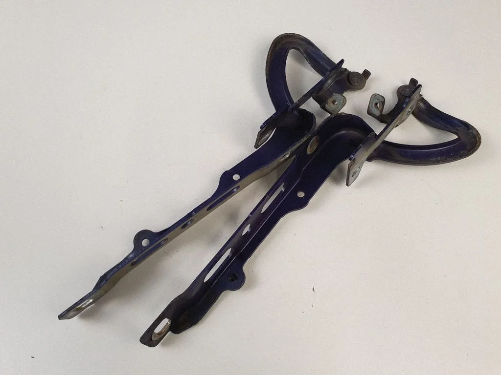 Mootorikapoti hinged – Peugeot 208 I (2012-2019)