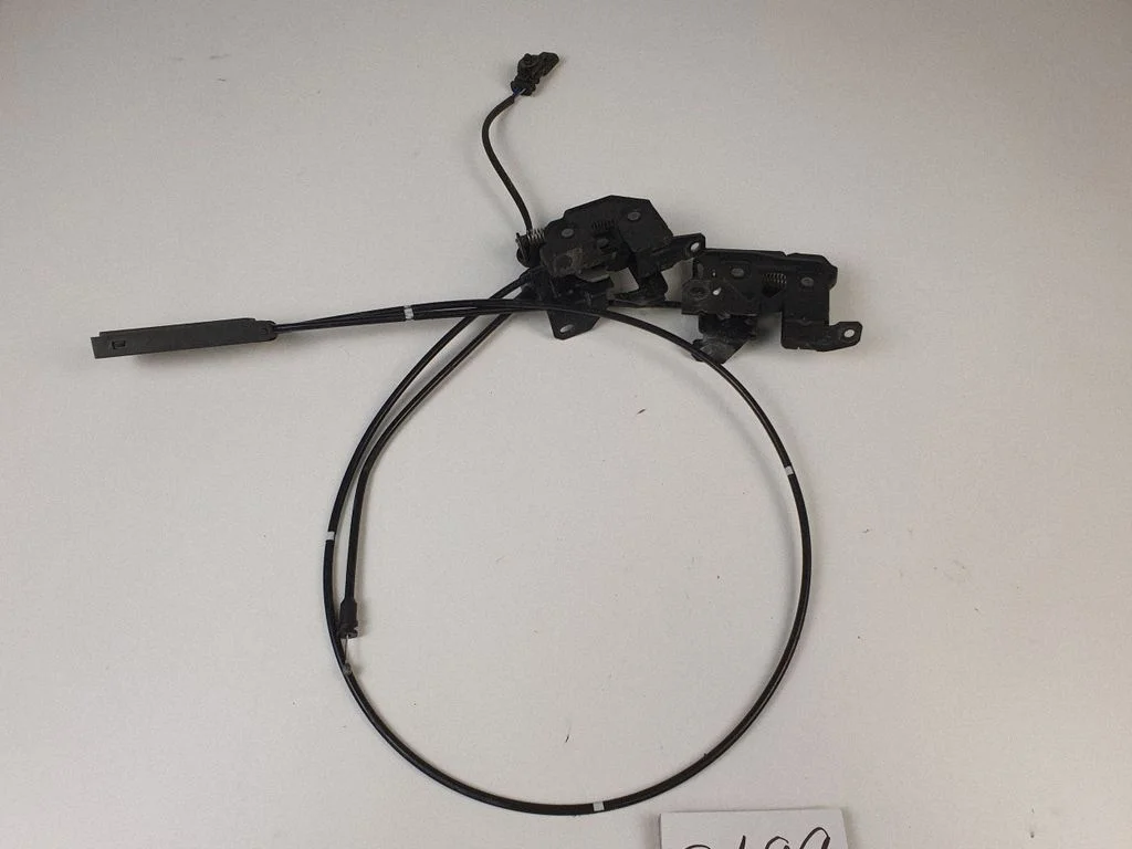 Engine bonnet/hood lock/catch 31688338
