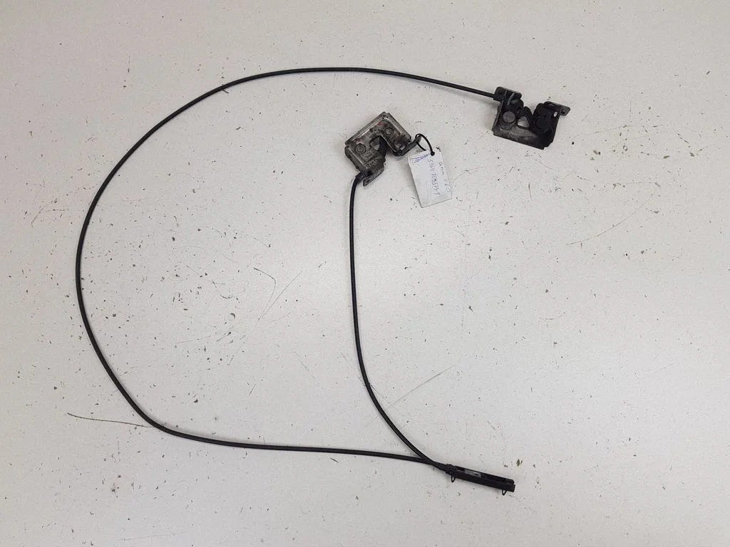 Engine bonnet/hood lock/catch 7115229