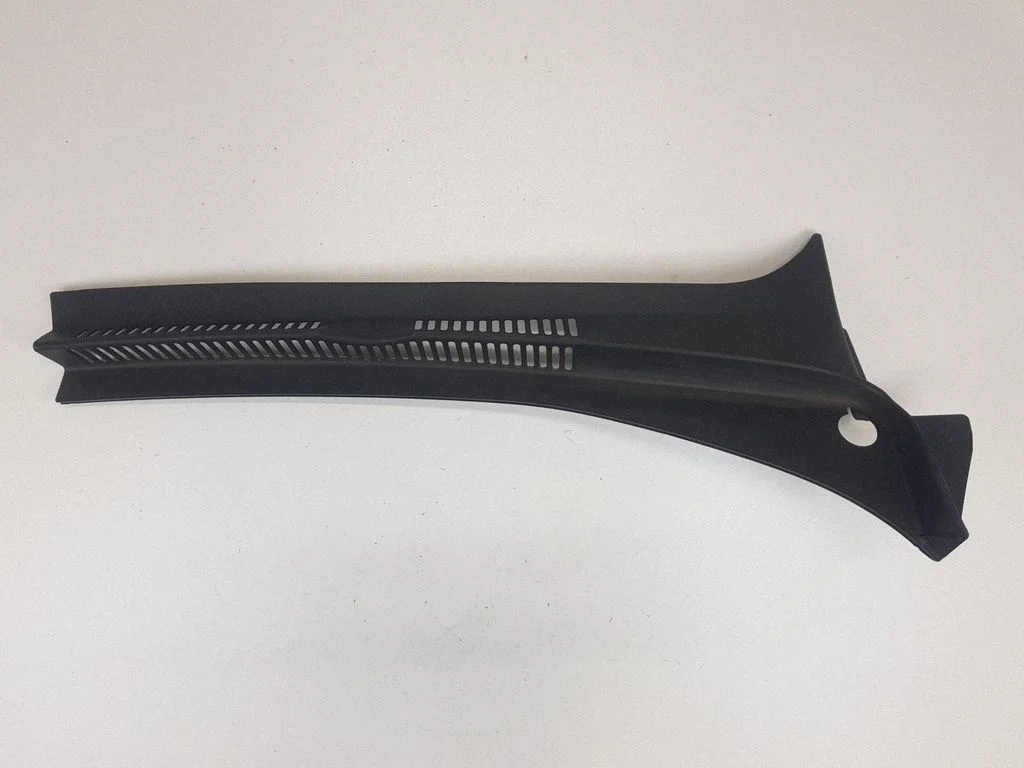 Wiper trim 5M0819404B