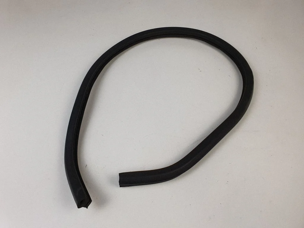 Engine compartment rubber 13271280