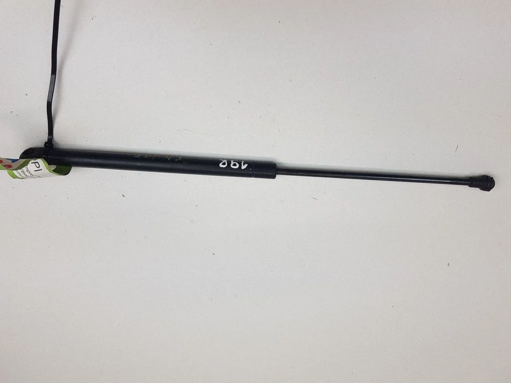 Front bonnet/hood damper/strut – Audi A3 S3 8L (1996-2003)