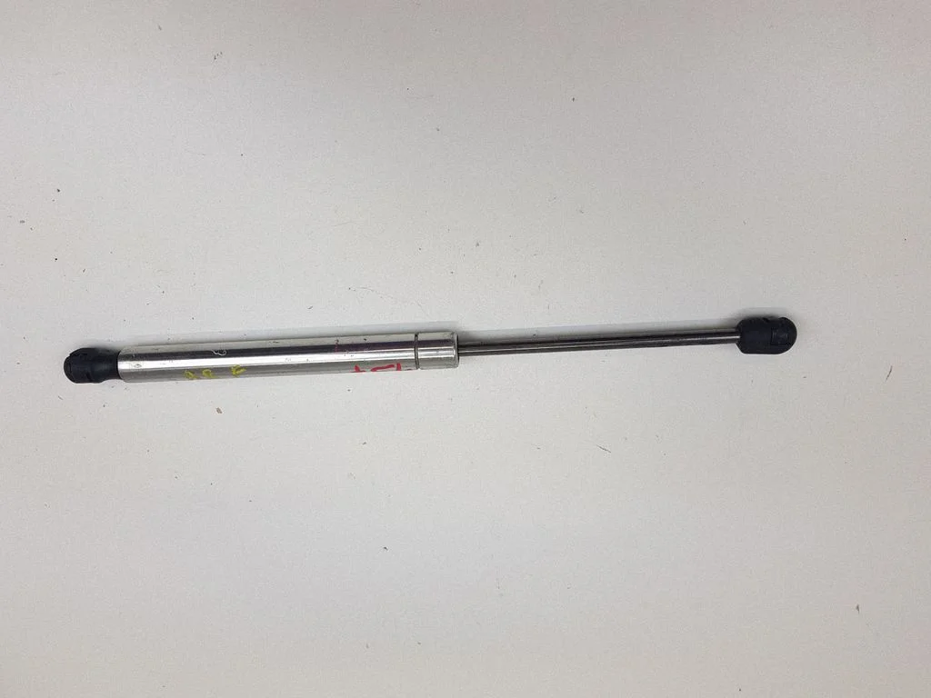 Front bonnet/hood damper/strut – Audi A8 S8 D3 4E (2002-2009)