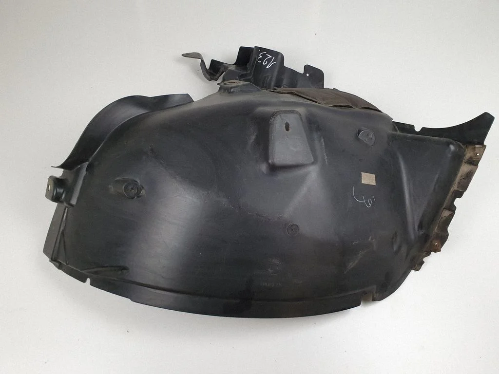 Nadkole przednie FK7216A573AD