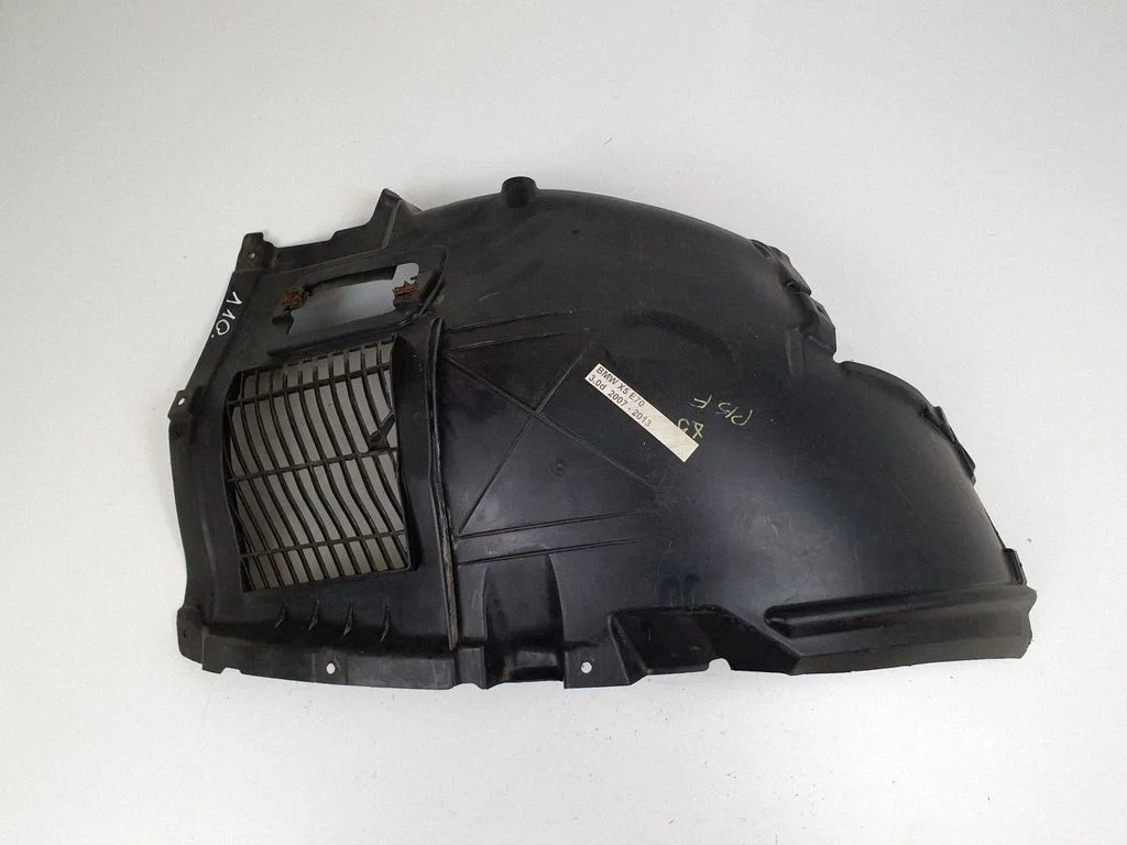 Front wheel arch liner splash guards 7185163