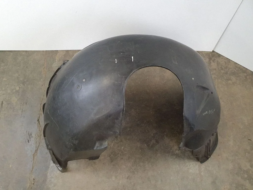 Front wheel arch liner splash guards 8223376
