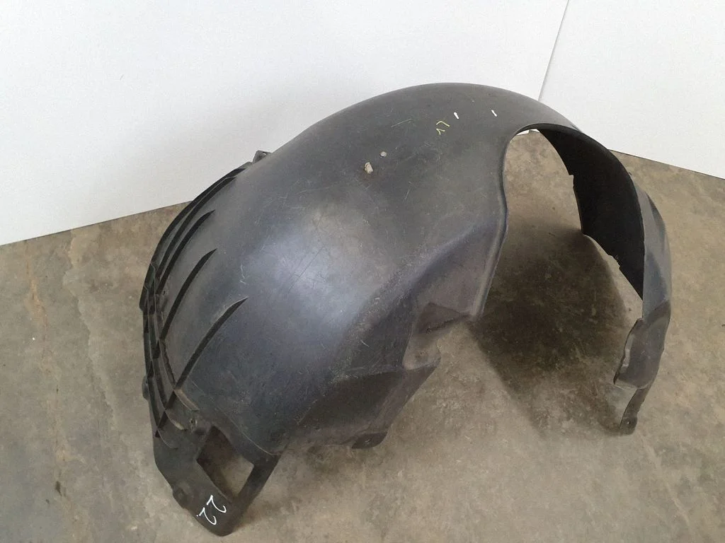 Front wheel arch liner splash guards 8223376