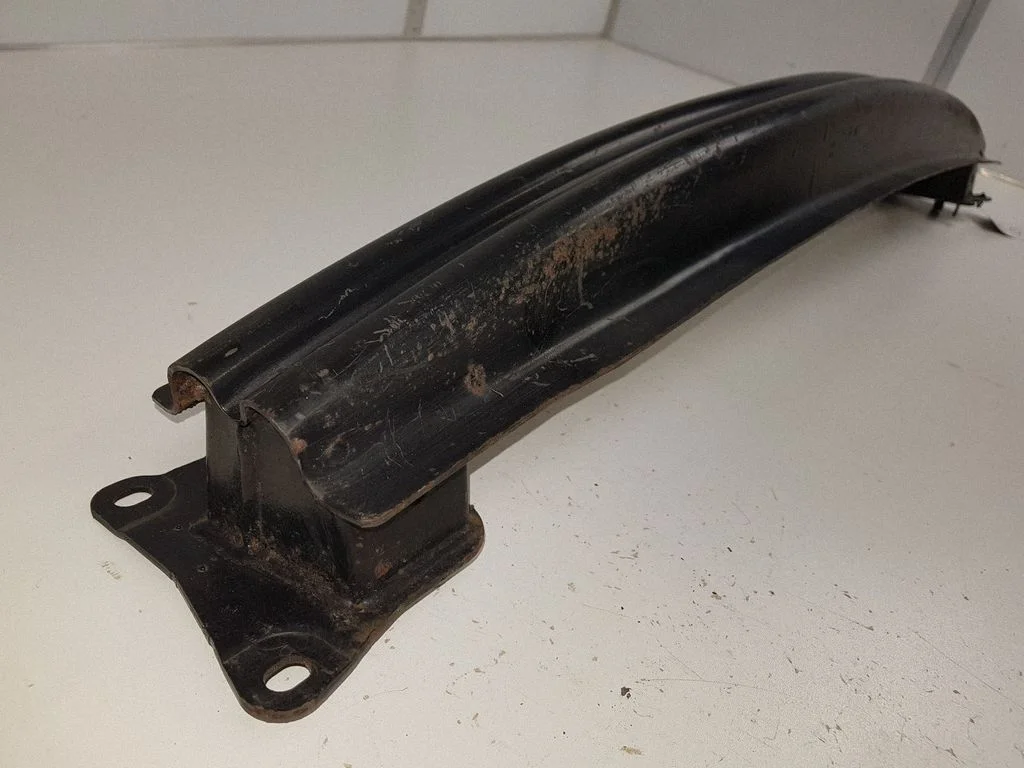 Rear bumper cross member 1K0807630
