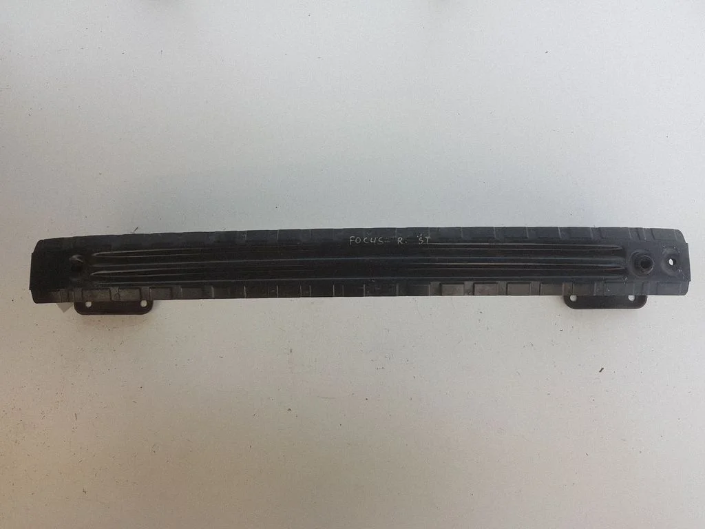 Tagumise kaitseraua põikitala BM51A403C94A – Ford Focus (2010-2017)
