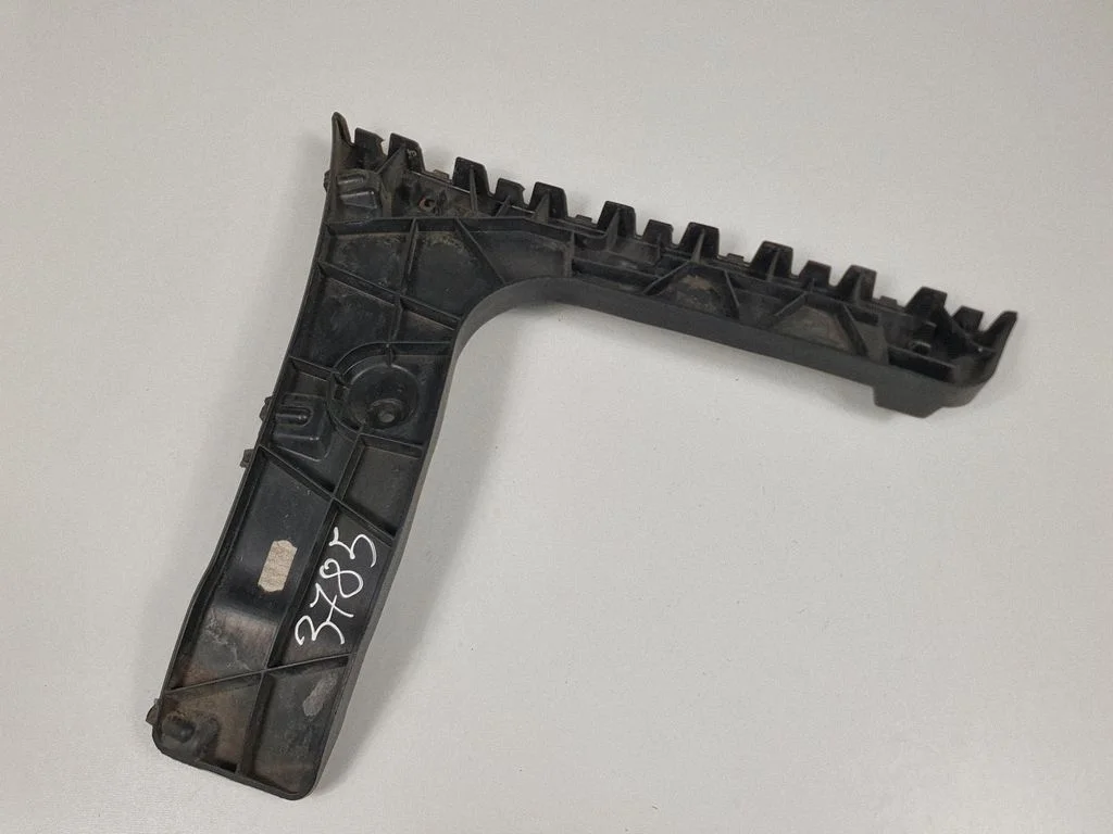 Rear bumper mounting bracket 4G5807453A