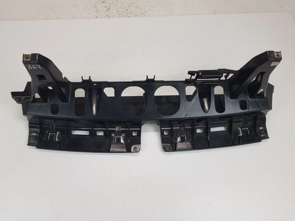 Rear bumper mounting bracket – BMW X5 E70 (2006-2013)
