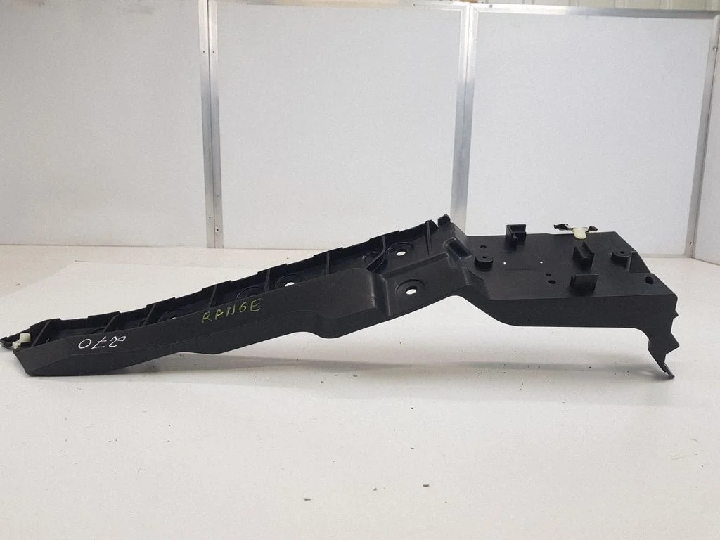 Rear bumper mounting bracket HK6217A882AB