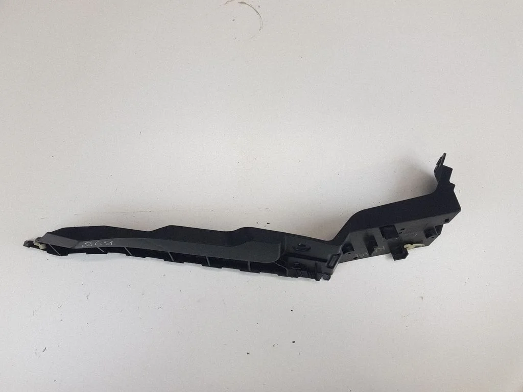 Rear bumper mounting bracket HK6217A881AB