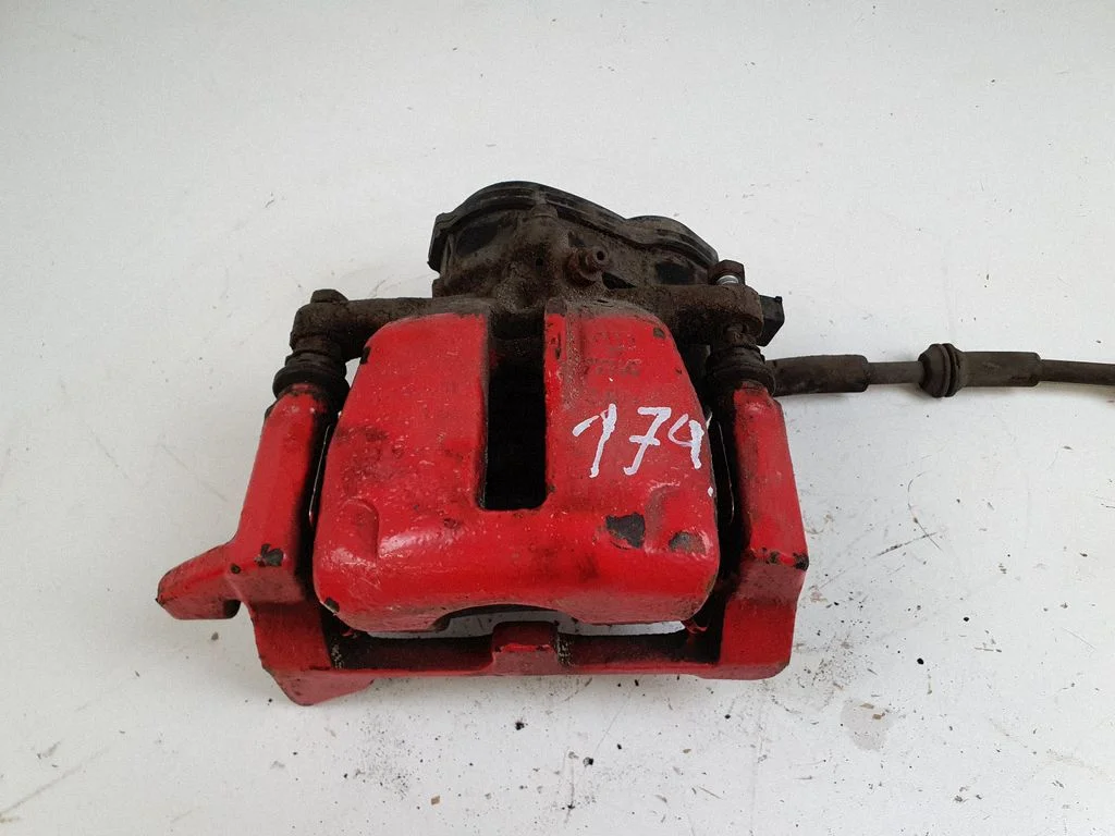 Rear brake caliper 32335478E