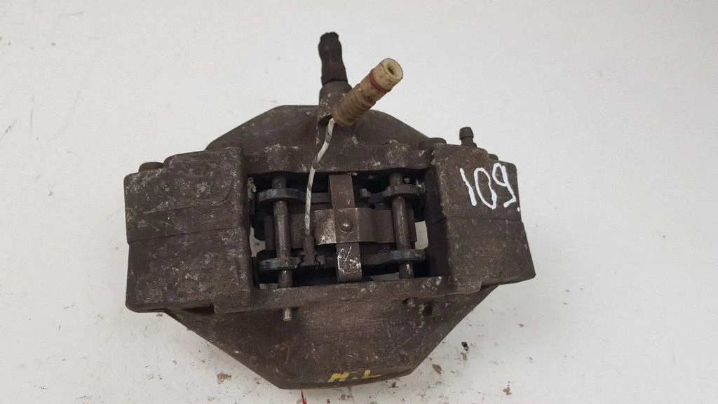 Rear brake caliper – rear left