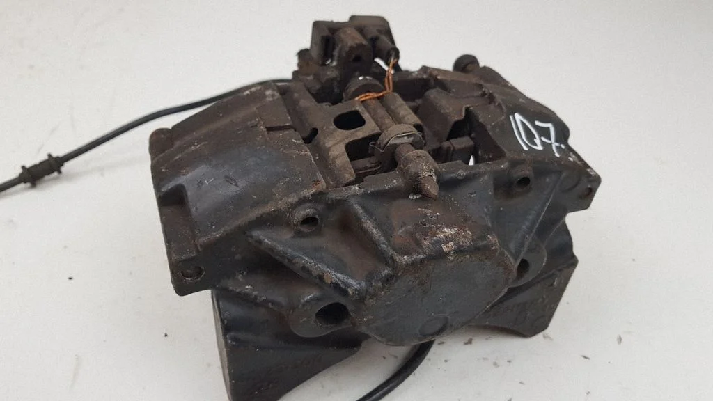Aizmugurējais bremžu suports 4222300 – Mercedes-Benz CL klase C215 (2000-2006)