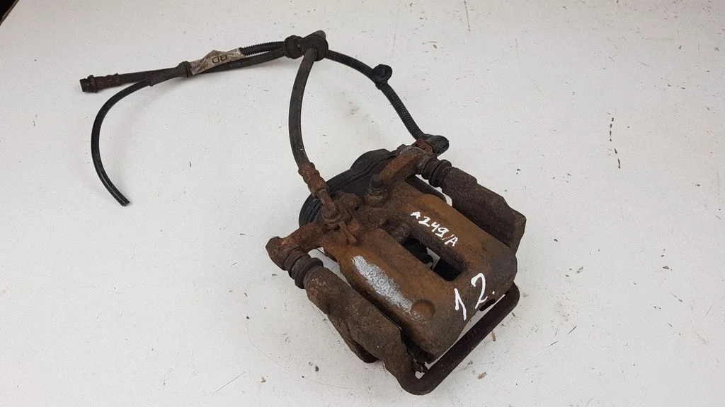 Rear brake caliper 32337647