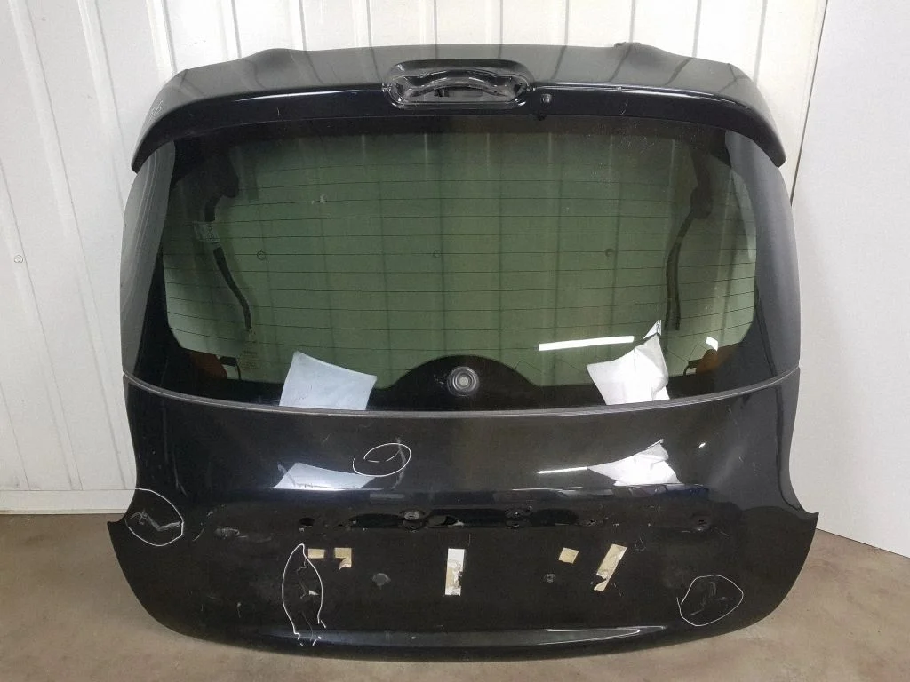 Tailgate/trunk/boot lid
