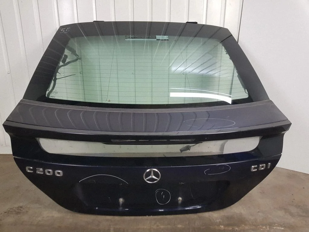 Tailgate/trunk/boot lid