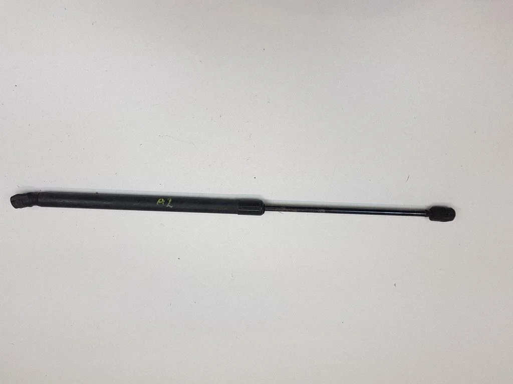 Tagaluugi gaasiamortisaator 8Z0827552C