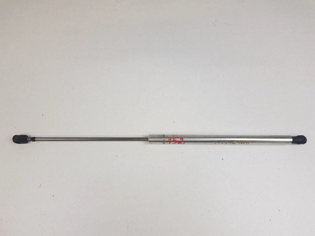 Aizmugurējā vāka amortizators 1C0827550C