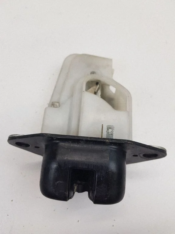 Tagaluugi lukk – Honda Civic (2006-2011)