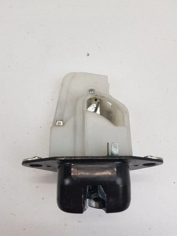 Tagaluugi lukk – Honda Civic (2006-2011)