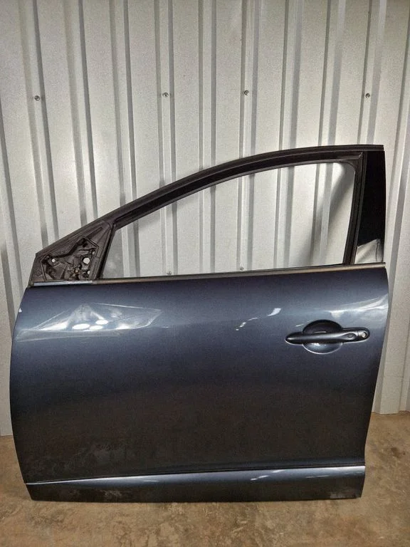 Esiuks – Renault Megane III (2009-2016)