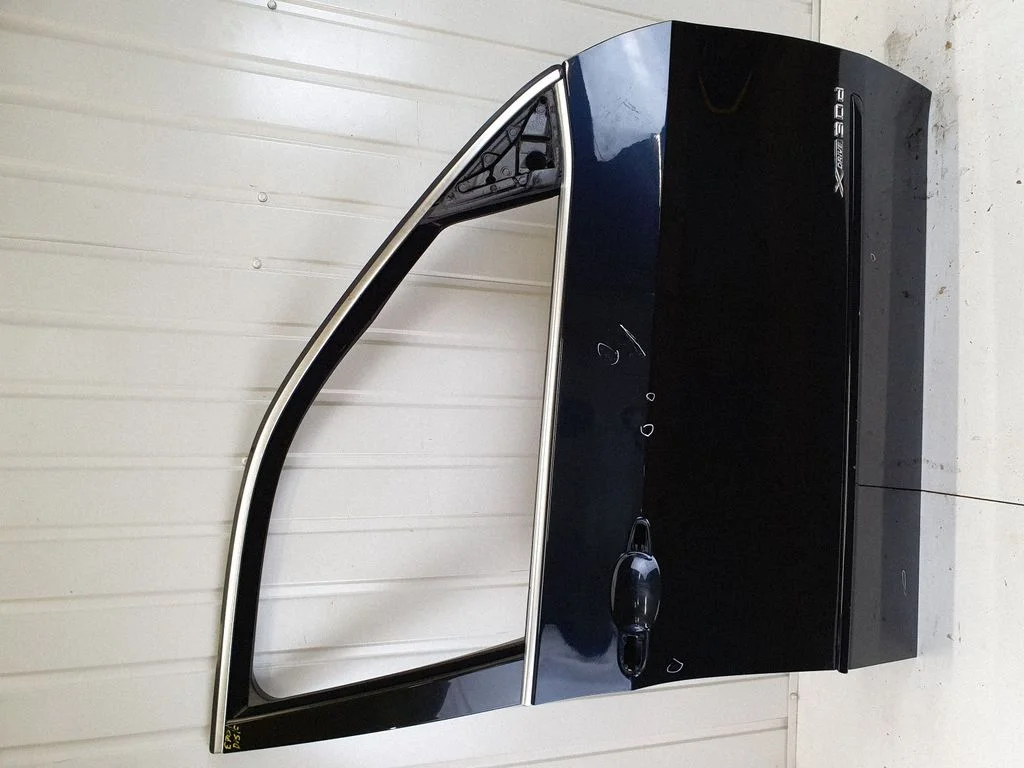 Front door – BMW X5 E70 (2006-2013)