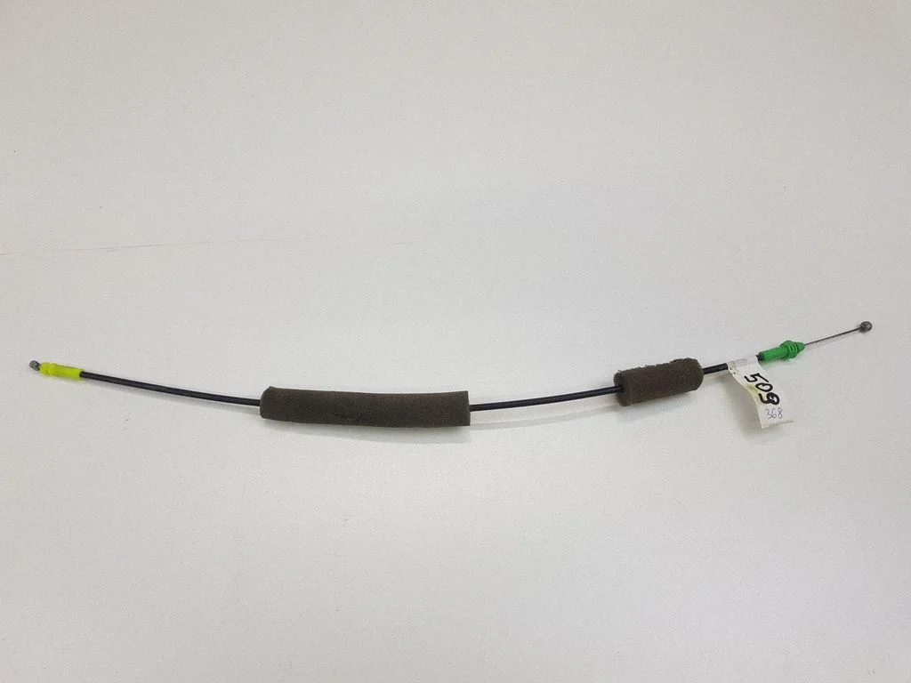Front door cable line – left