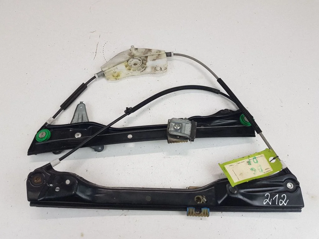 Front window lifting mechanism without motor 980874101