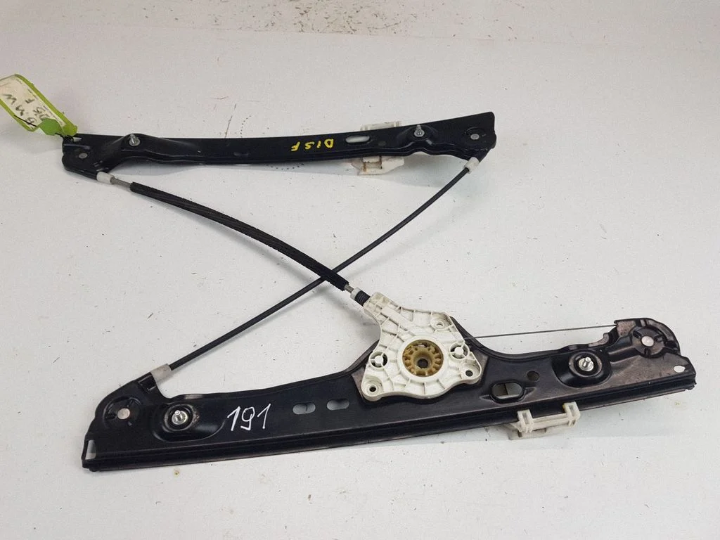 Front window lifting mechanism without motor 7140588E