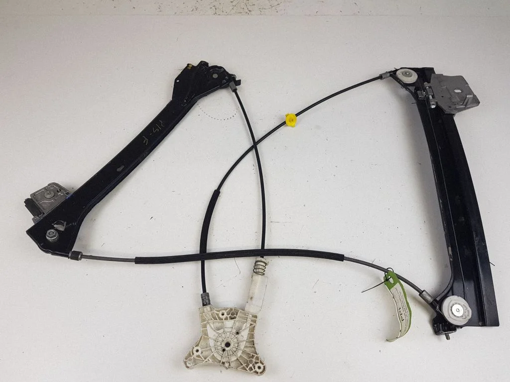Front window lifting mechanism without motor 990972XXX