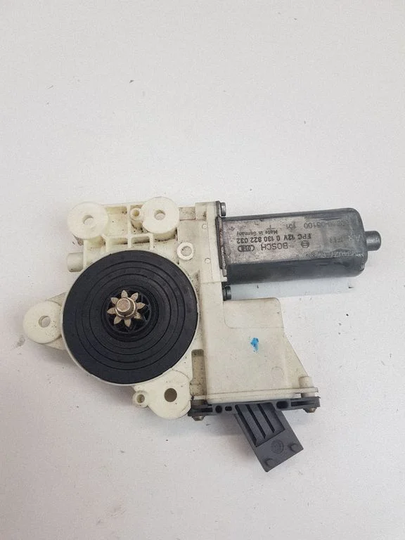 Front door window regulator motor 992046100