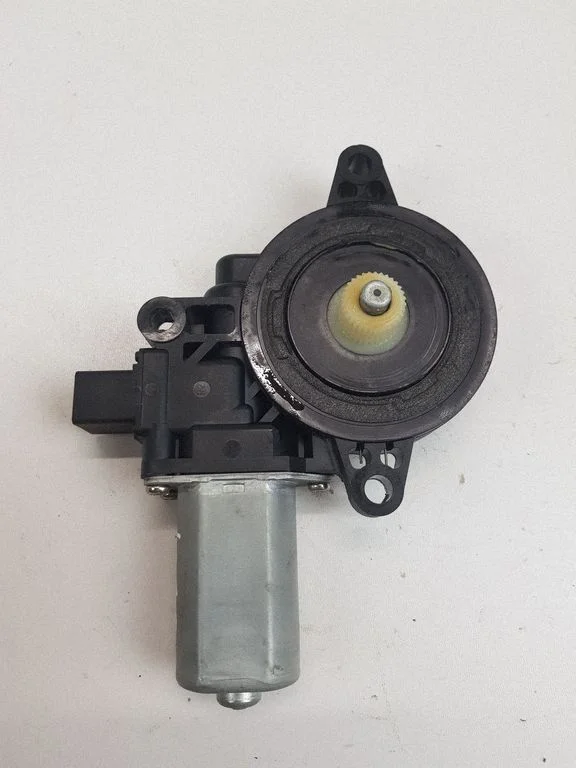 Front door window regulator motor – right
