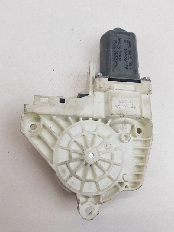 Front door window regulator motor 8K0959801A