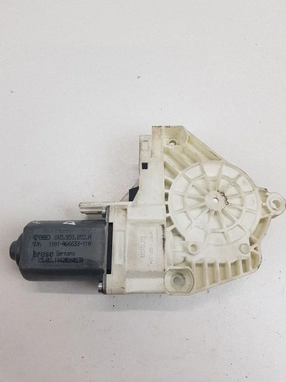 Front door window regulator motor – Audi A4 Allroad B8 (2008-2016)
