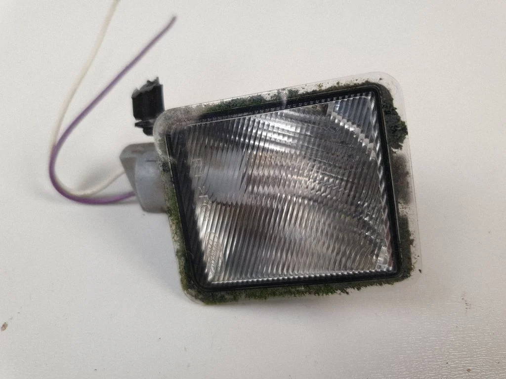 Części lusterka AU5A13B374AA