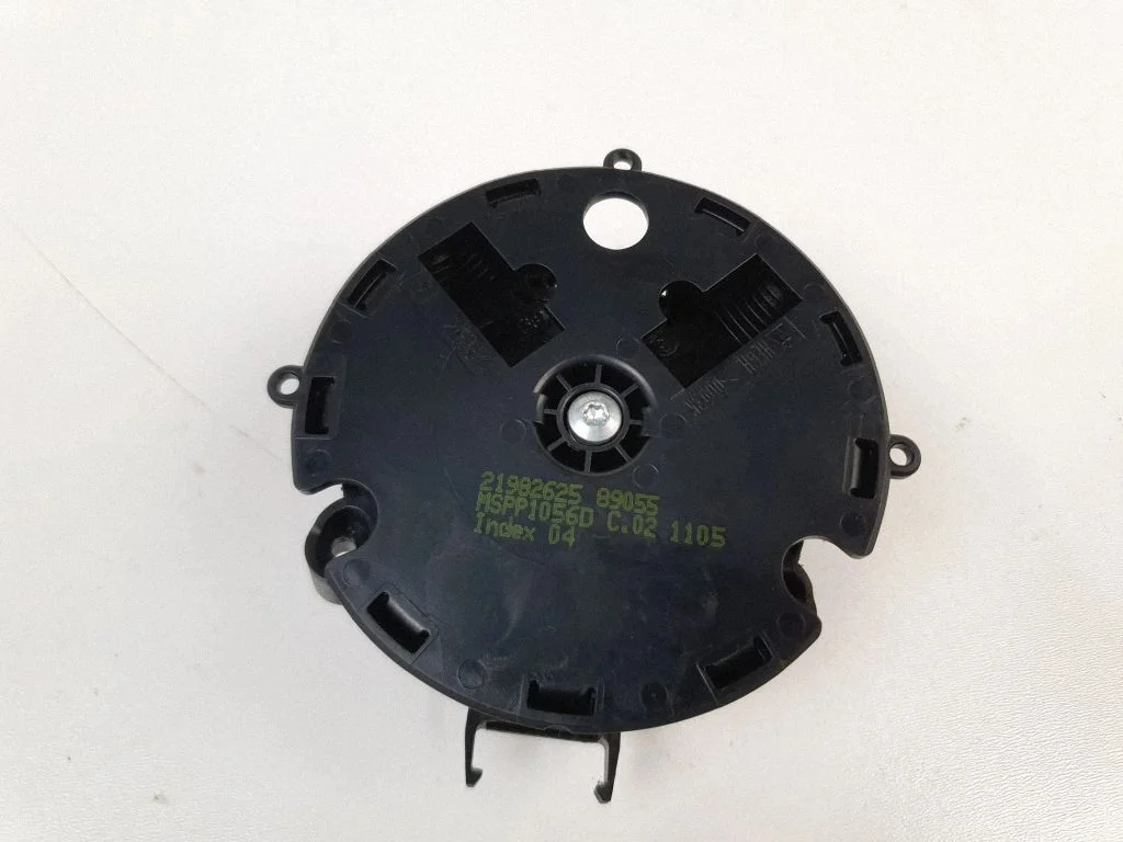 Front door wing mirror part – front right