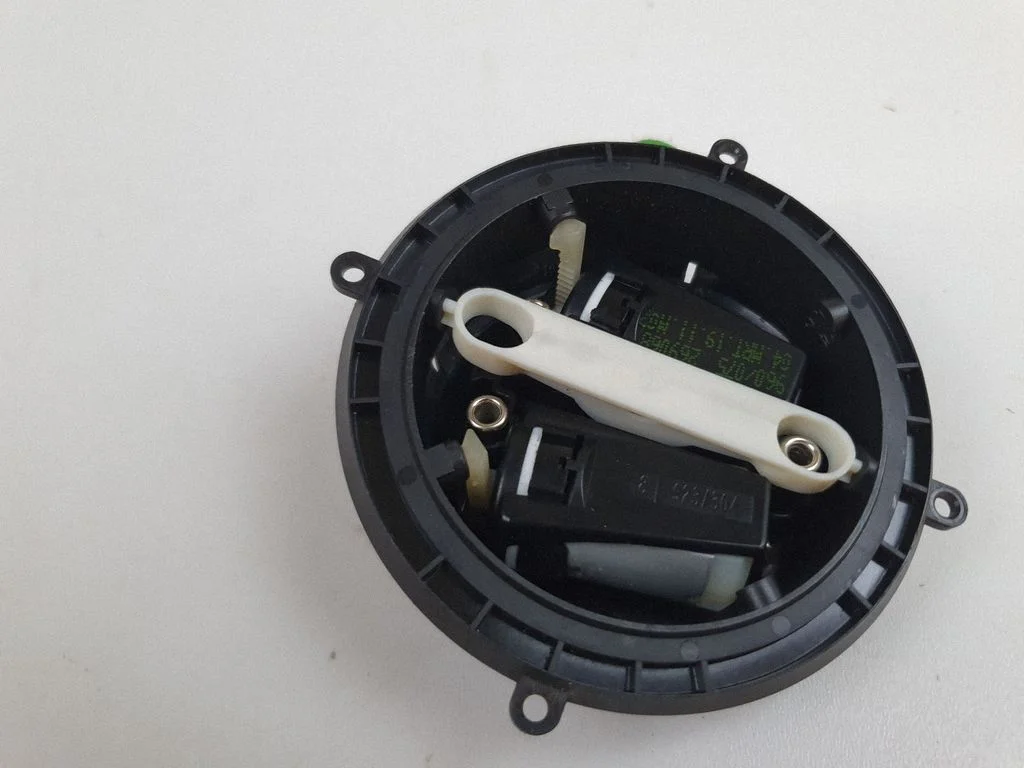 Front door wing mirror part 263043