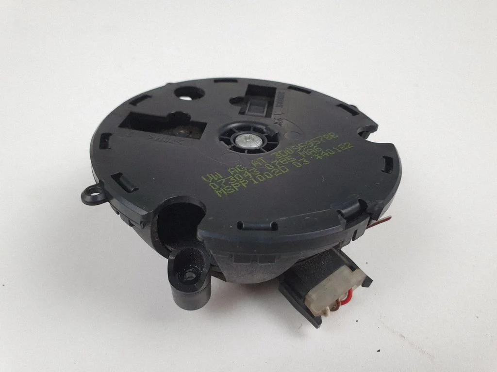 Front door wing mirror part – Volkswagen Golf Plus (2005-2013)