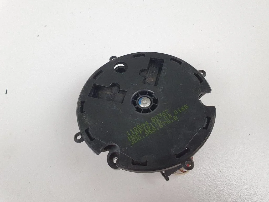 Front door wing mirror part – Volkswagen Golf IV (1998-2005)
