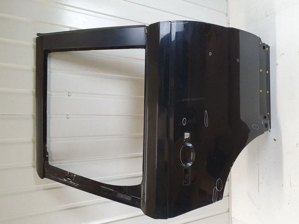 Rear door