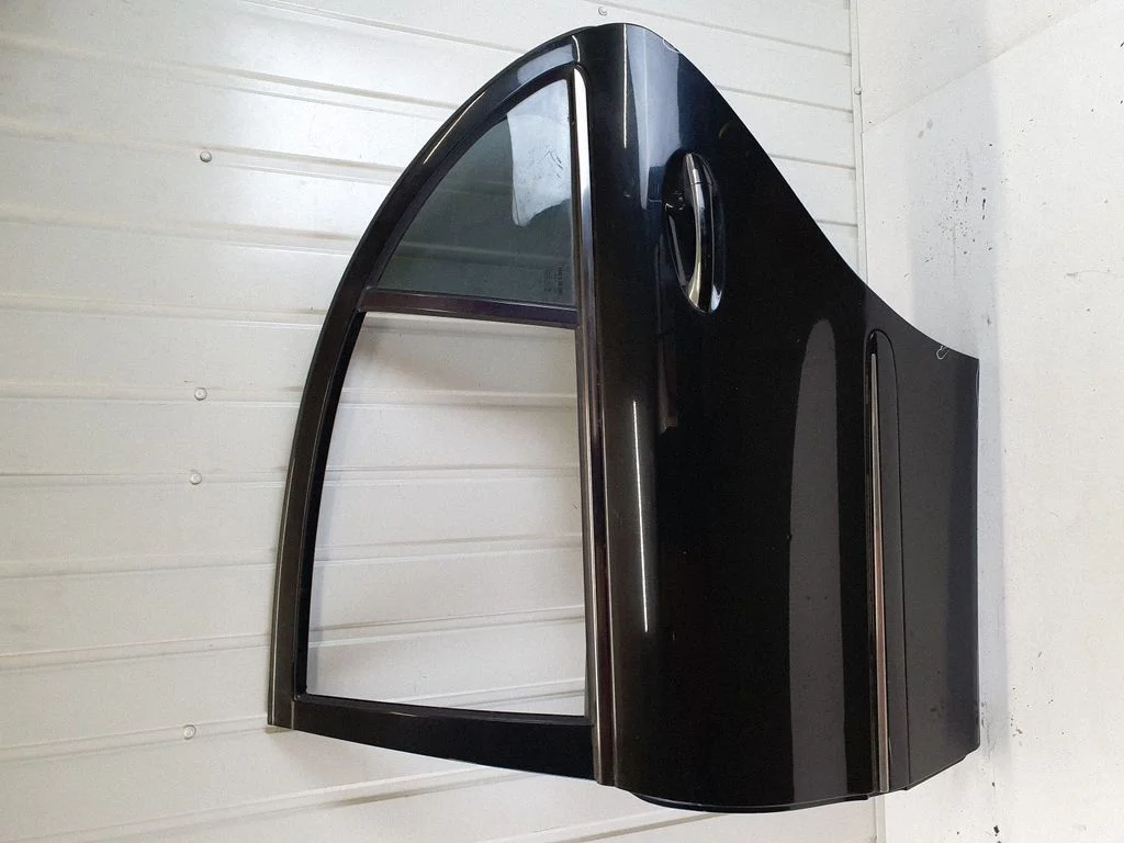 Rear door