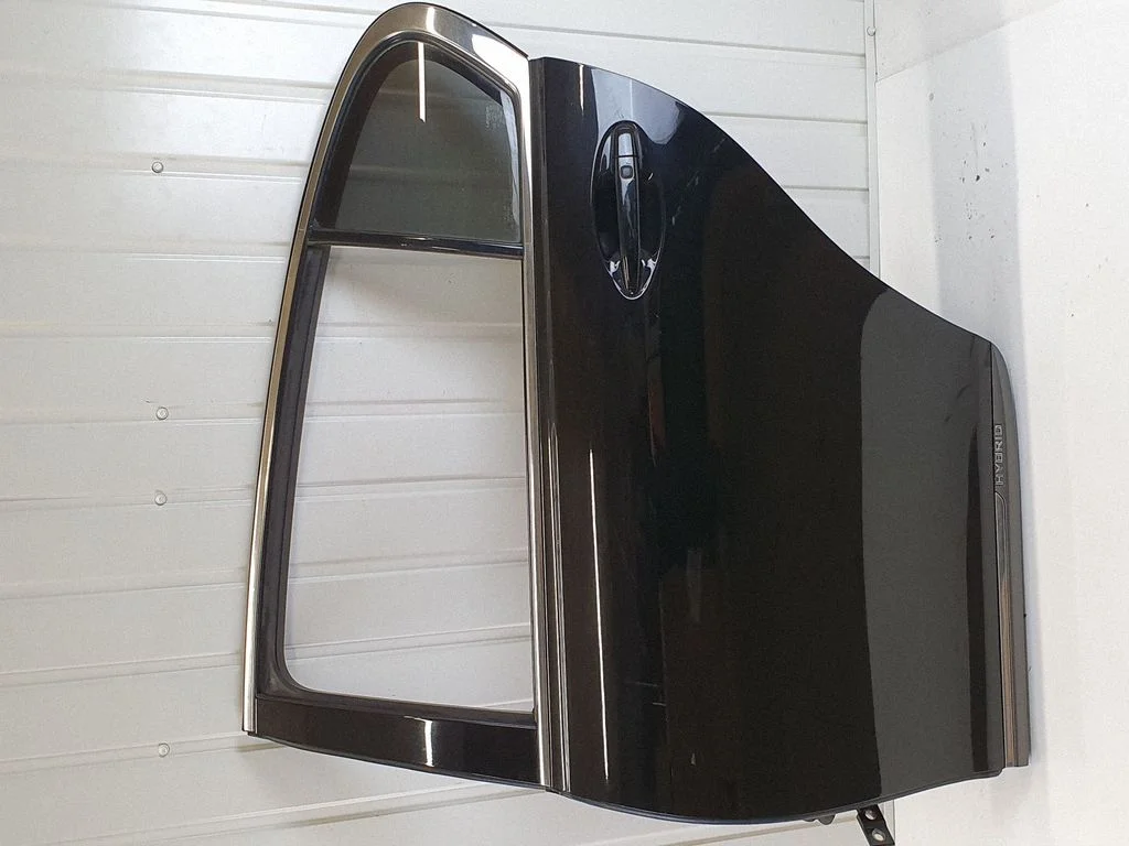 Rear door