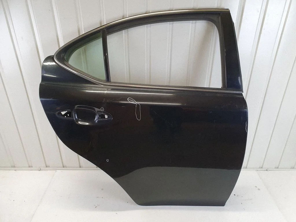 Rear door