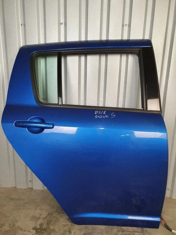 Rear door