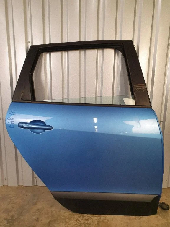 Rear door