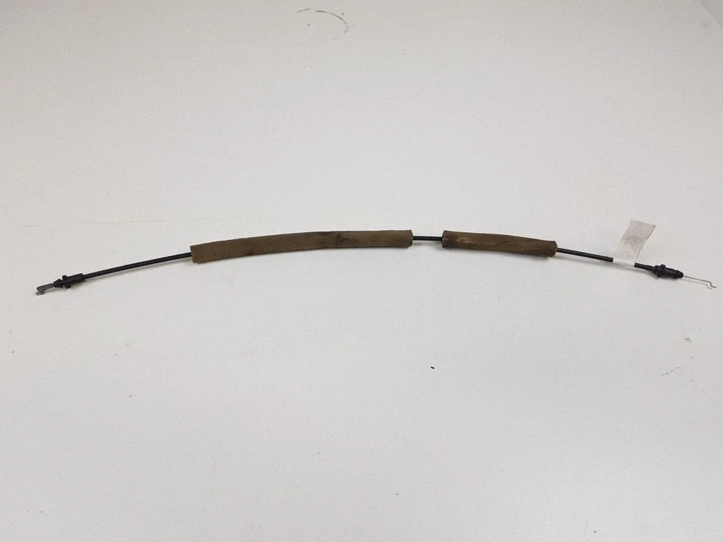 Rear door cable line – left