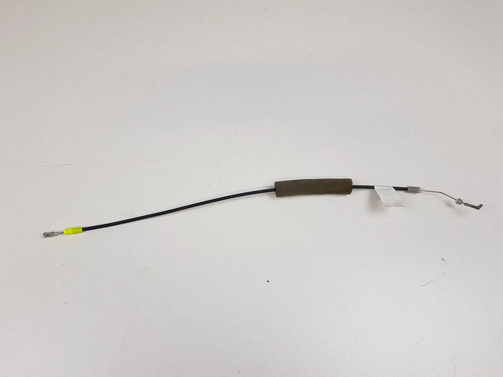 Rear door cable line – right